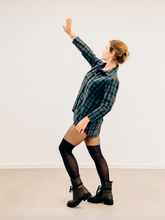 Lade das Bild in den Galerie-Viewer, Swedish Stockings - Dagmar Overknee 80 Denier - Strumpfhose -schwarz
