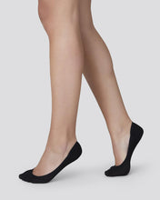 Lade das Bild in den Galerie-Viewer, Swedish Stockings - Ida Steps - Socken - schwarz
